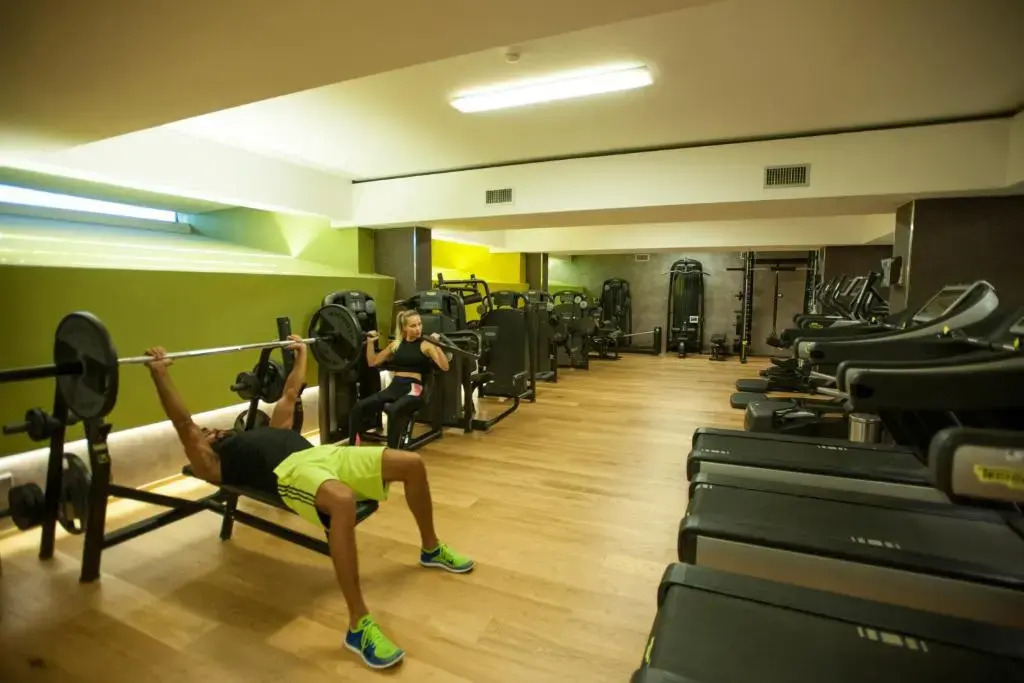 Sport Village Hotel & Spa