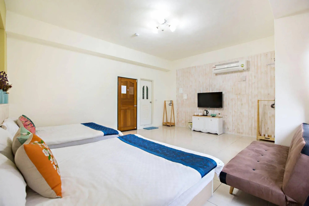 Lane 82 B&B