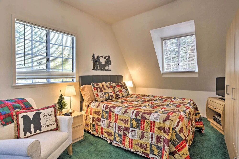 Near Skiing: 'the Knotty Pine Cottage' in Big Bear