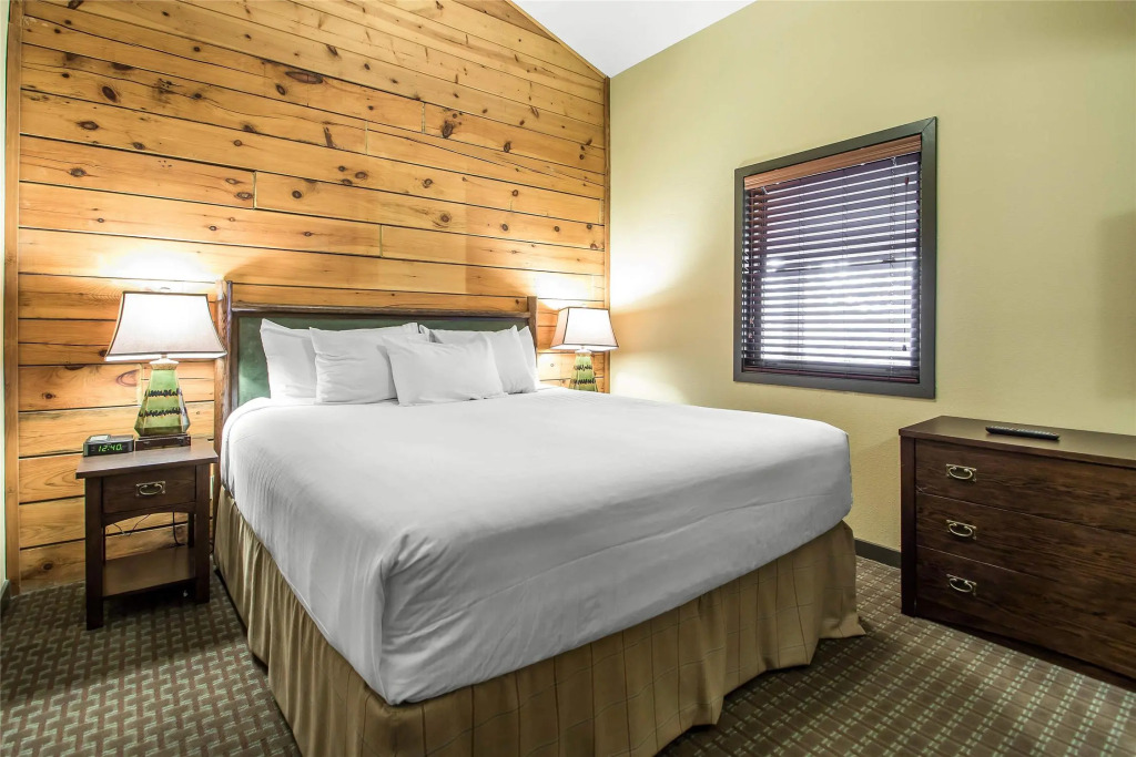 Hilton Vacation Club Christmas Mountain Village Wisconsin Dells