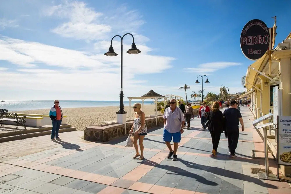 Holidays2Torremolinos Carihuela