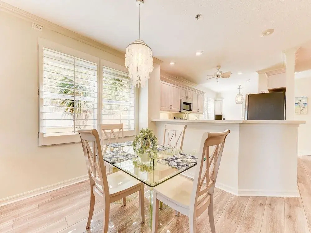 South Beach Club 205 by Distinctive Beach Rentals