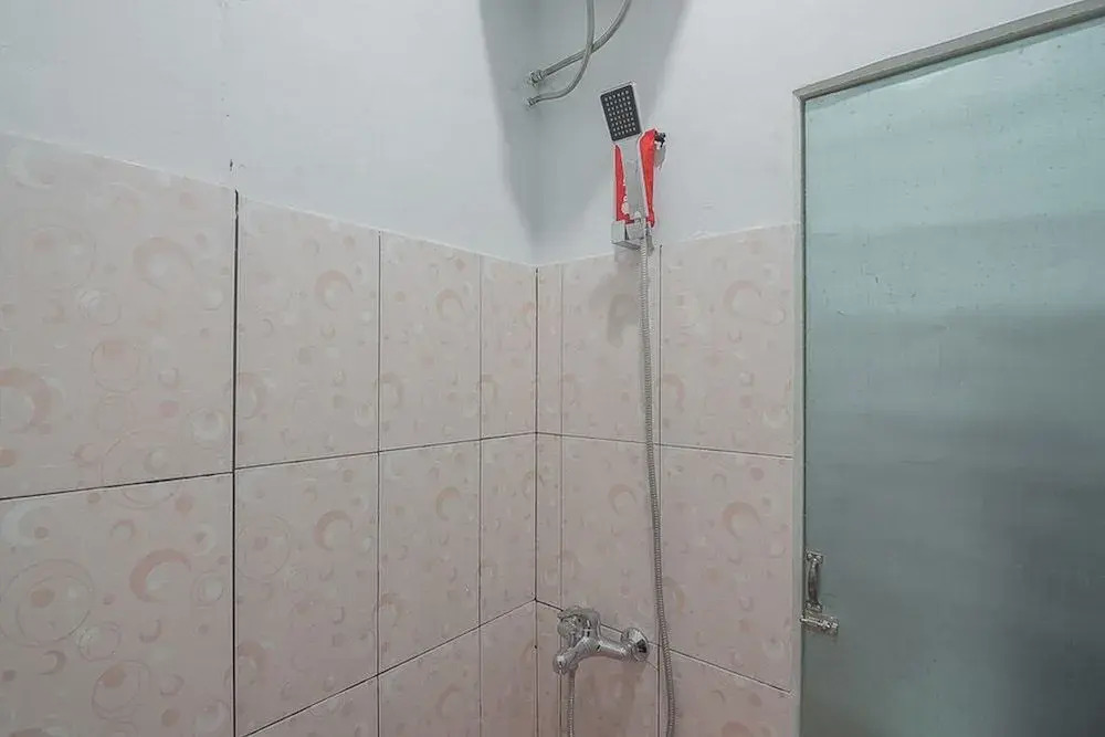 RedDoorz near RSUD Dr Abdul Aziz Singkawang