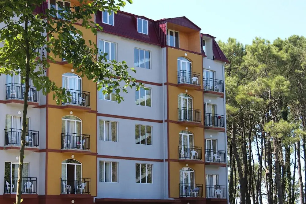 Iveria Elli Hotel