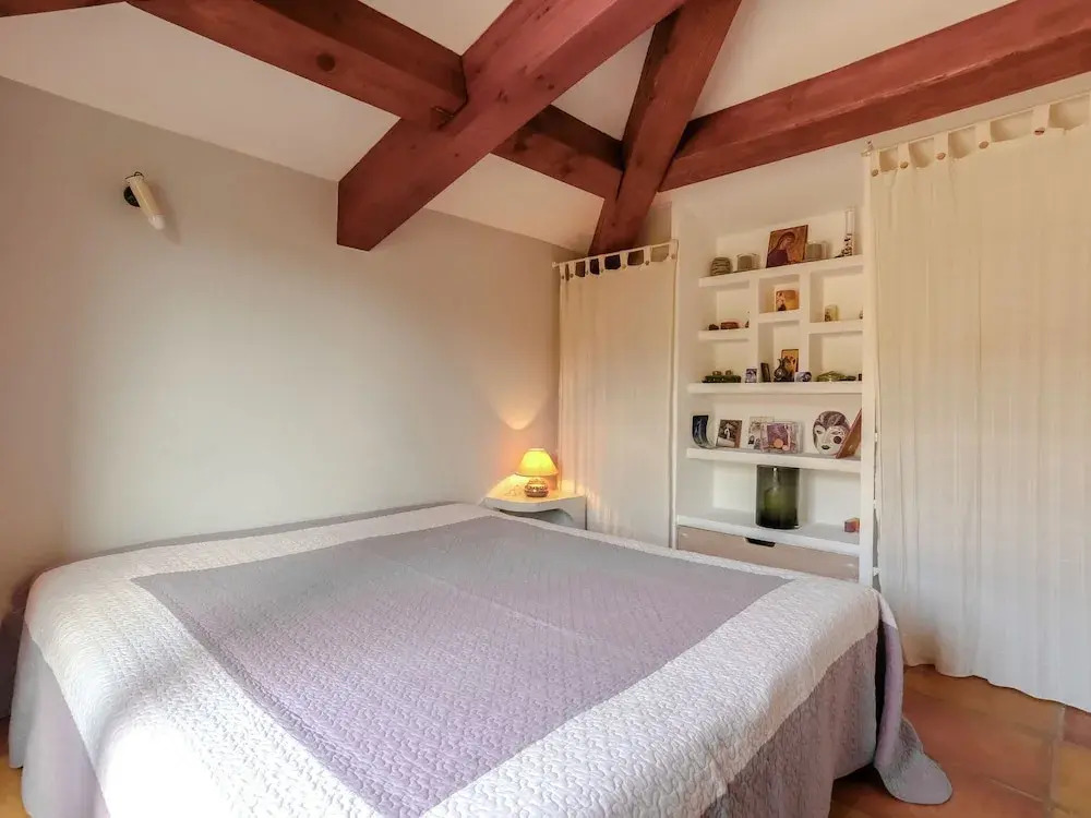 Mediterranean Home With Private Pool and Summer Kitchen, 800m From the Beach