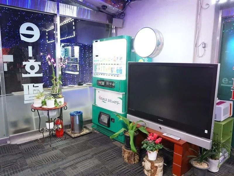 e-Hotel