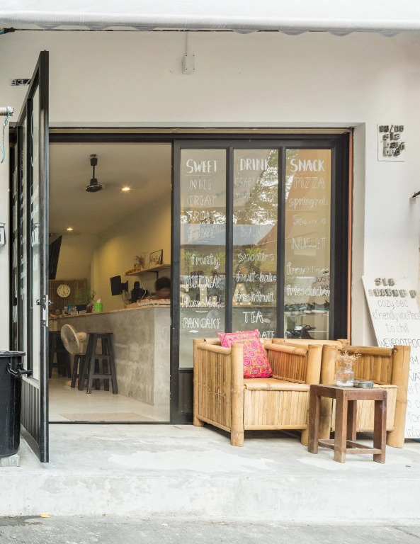 S L A bar n'bed - Hostel