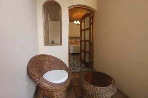 Casa Lucia Boutique Suites & Apartments