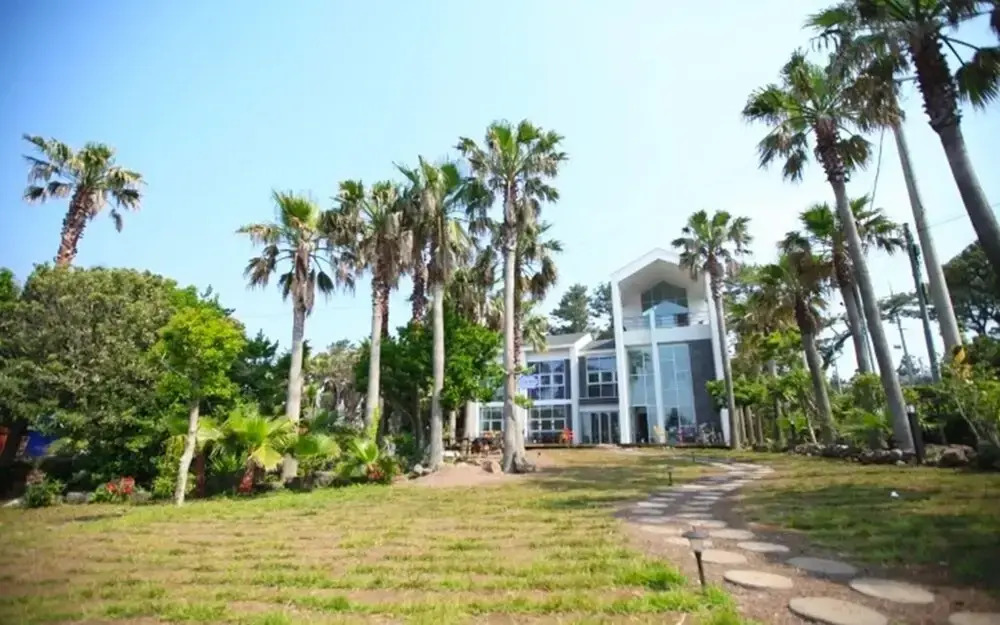 Jeju Neopbille Guest House