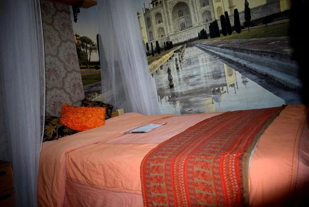 Sasana Motel and Guest House