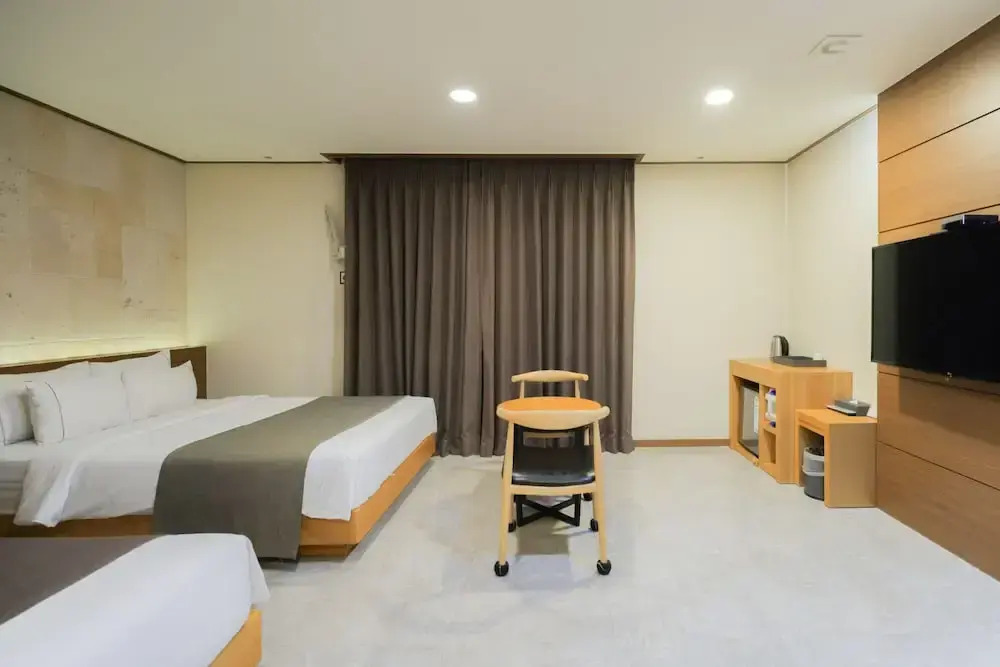Yeosu Hotel Zava