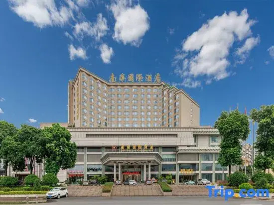 South Grand China International Hotel