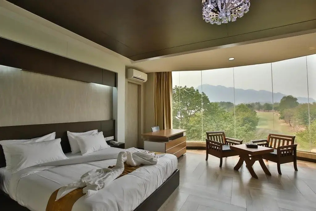 Shan Shwe Myanmar Hotel