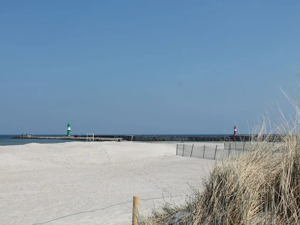 Bubbly Apartment in Warnemünde near Beach