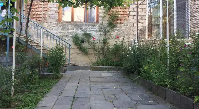 Guesthouse “Nika”