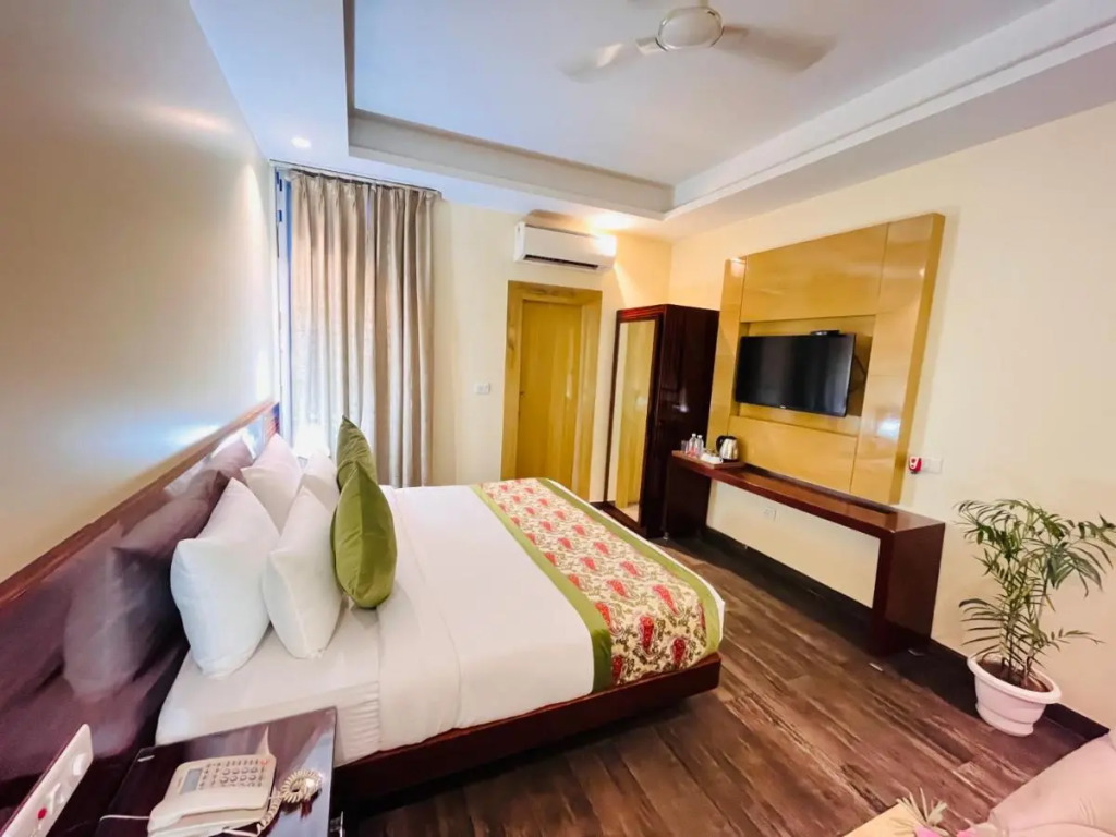 Treebo Hotel Banz