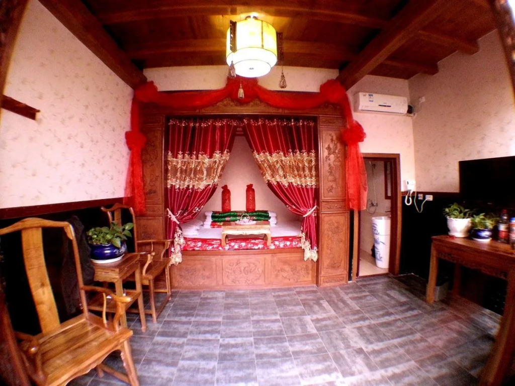 Pingyao Baichanghong Inn