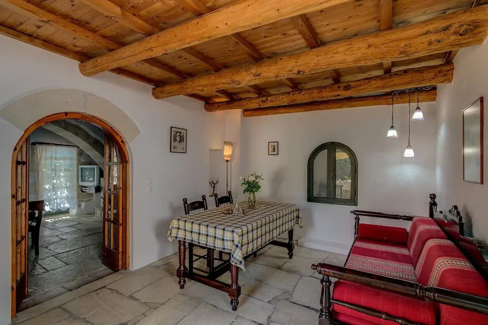 Ideal for family, small village close to beaches