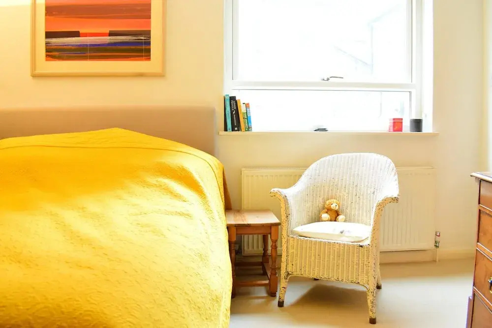 3 Bedroom Pimlico Home