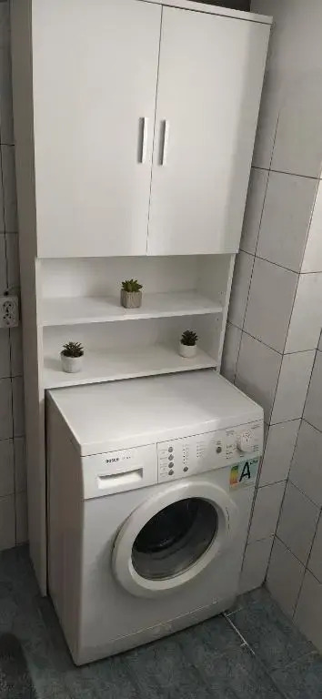 George's apartment Serres