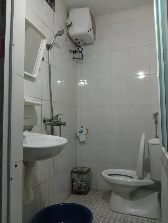 Peaceful Homestay Ha Long