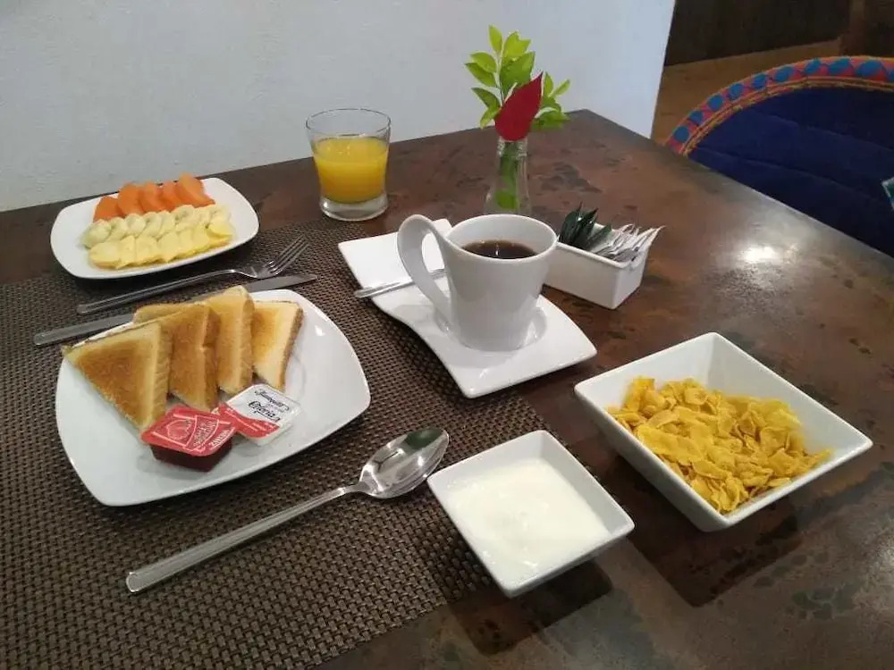 Casa 5 Bed & Breakfast