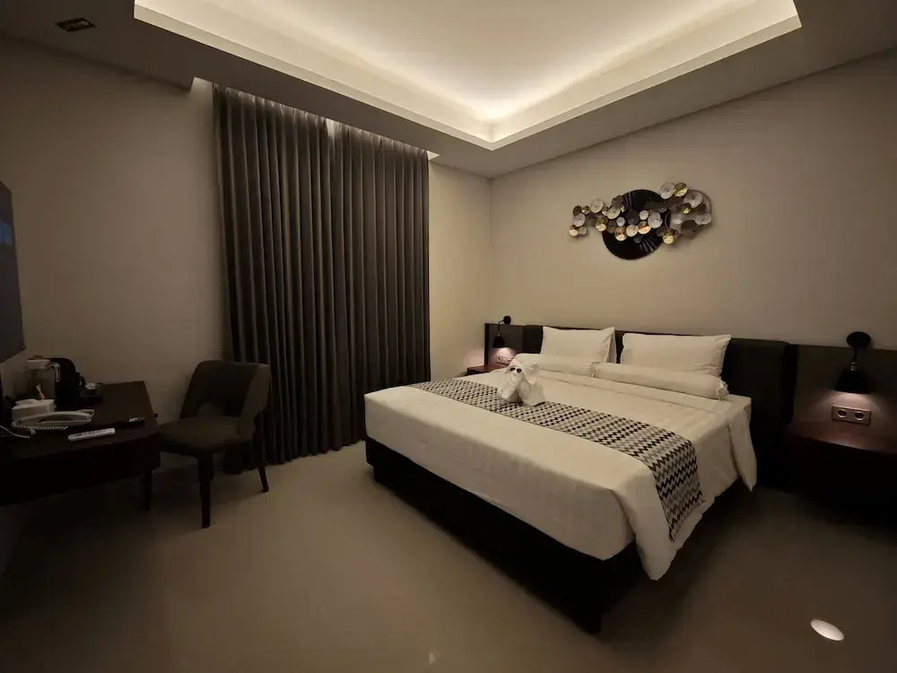 Azana Garden Hill Resort Blora