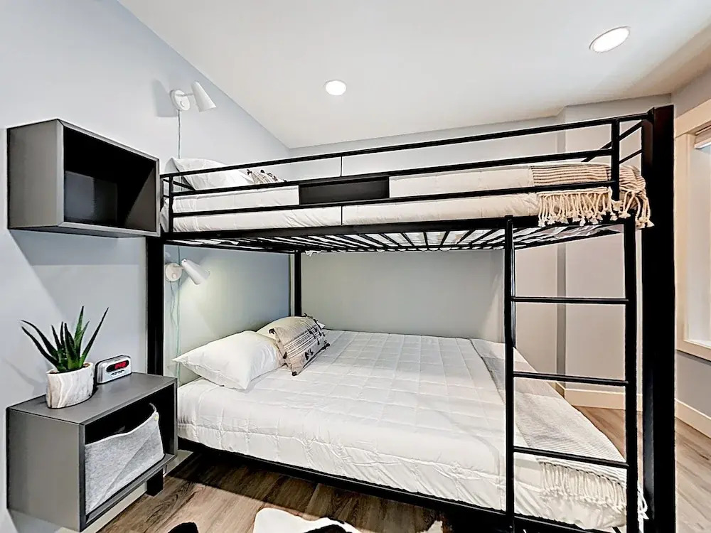 New Listing! Luxe Remodeled Getaway 2 Bedroom Condo