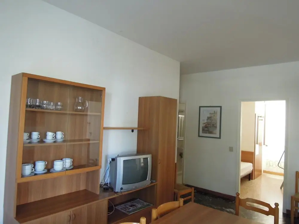 Spacious Family Apartment for 8 Guests