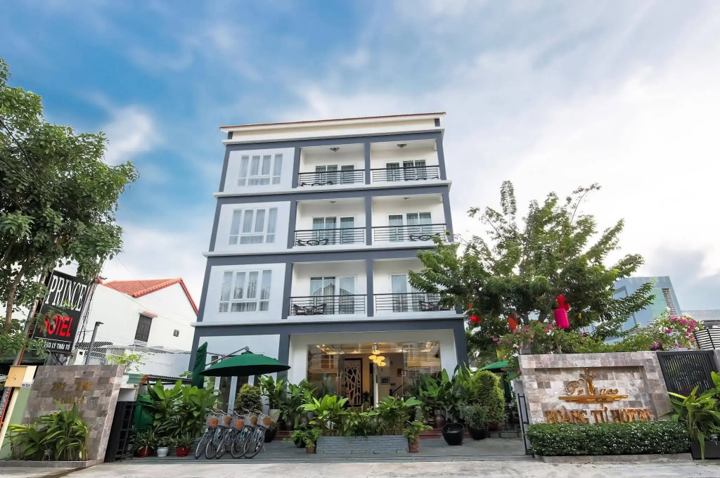 Prince Hotel