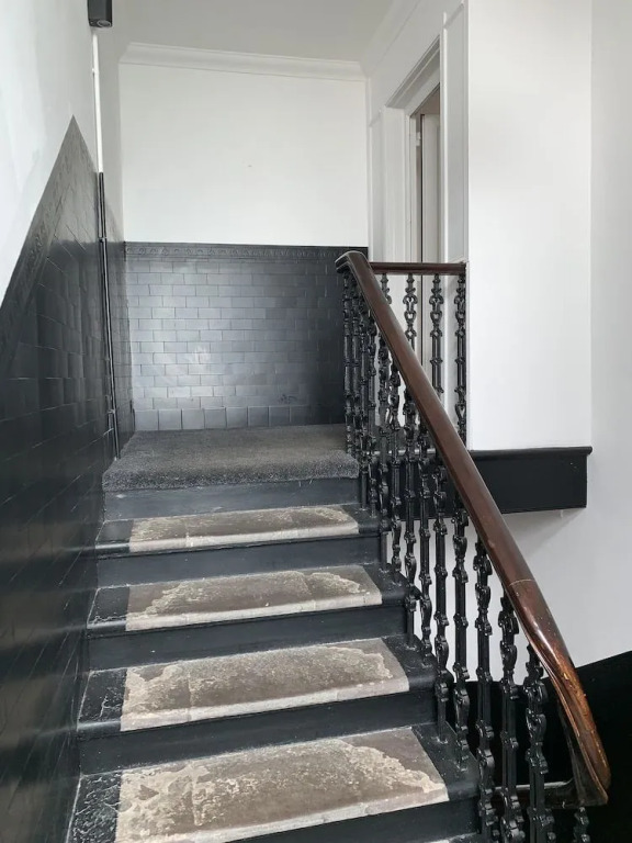 The Village Tavern Apartment