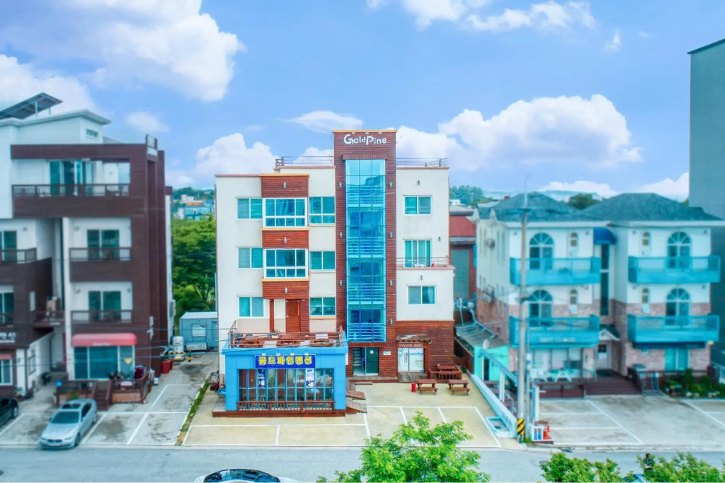 Gangneung GoldPine Pension
