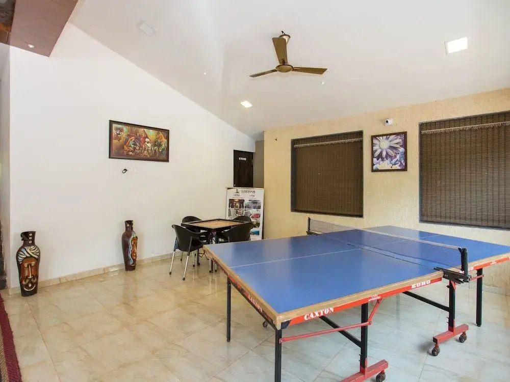 Meera Vatika by OYO Rooms