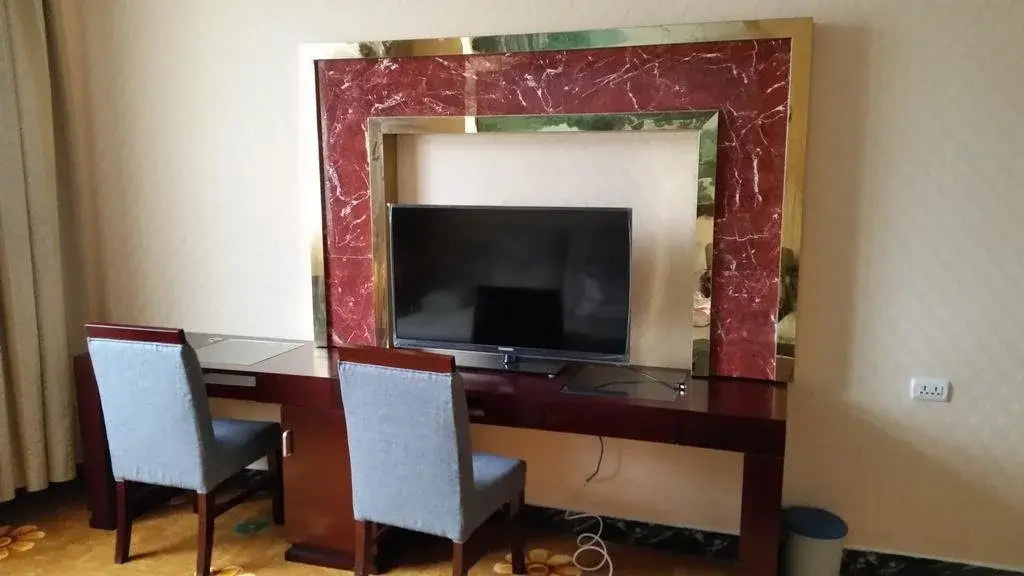 Li Ping Hotel