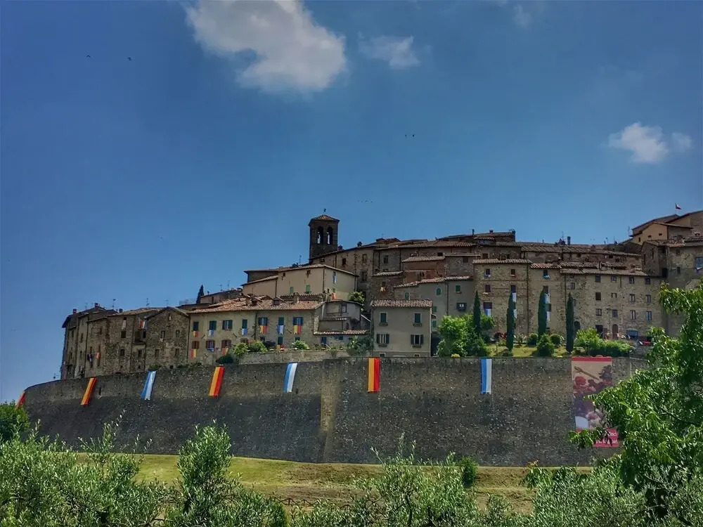 Holiday Home in Anghiari With Garden, Parking, Barbecue