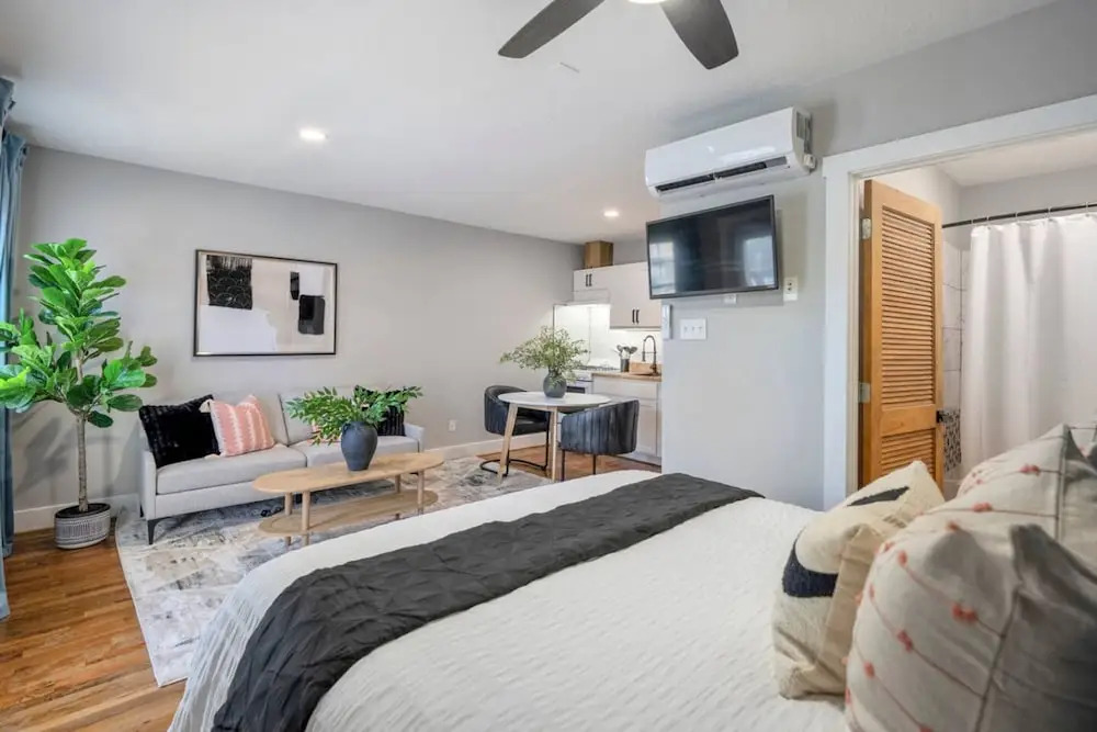 Gated Eado Studio Near Downtown NRG Med Center
