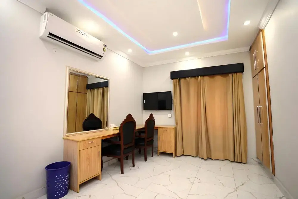 Hotel Orange One