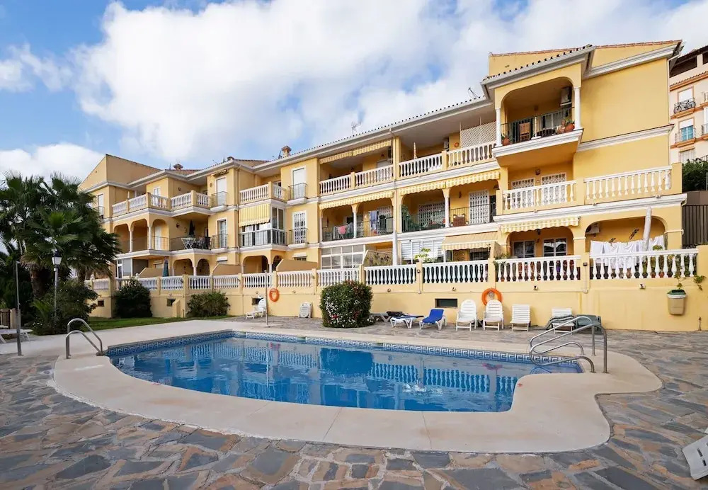 Colinas del Faro - Modern 2BR Apartment With Big Terrace, 10 Mins Walk to the Beach