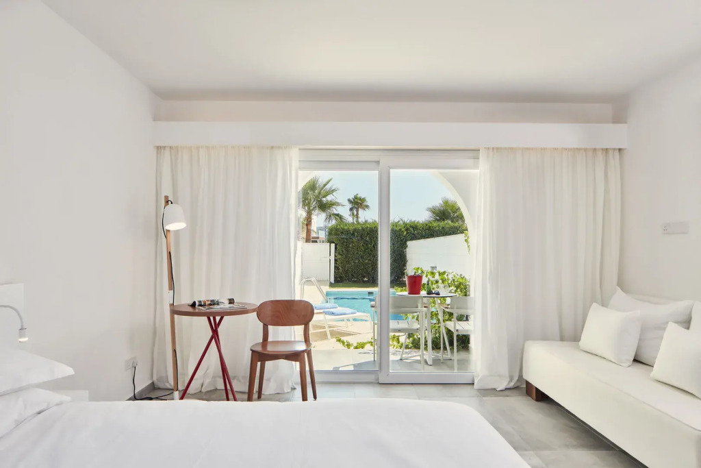 So Nice Beach Resort