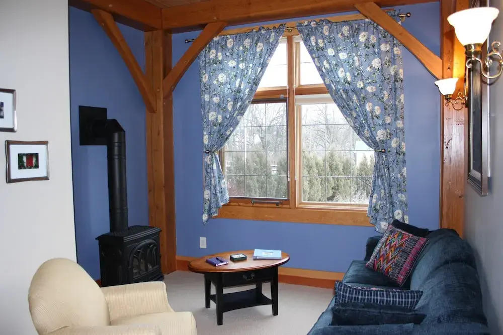 Sacred Clay Inn