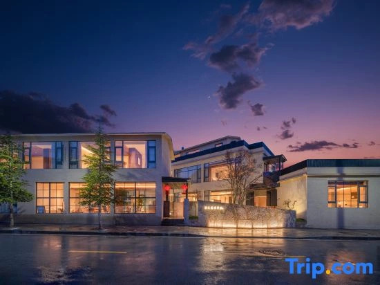 Xingzhiyue Scenic View Hotel