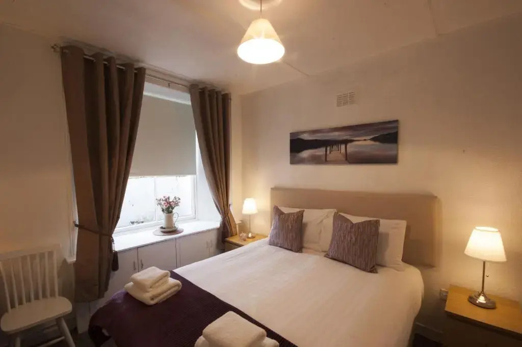 Allan Stream Apartment