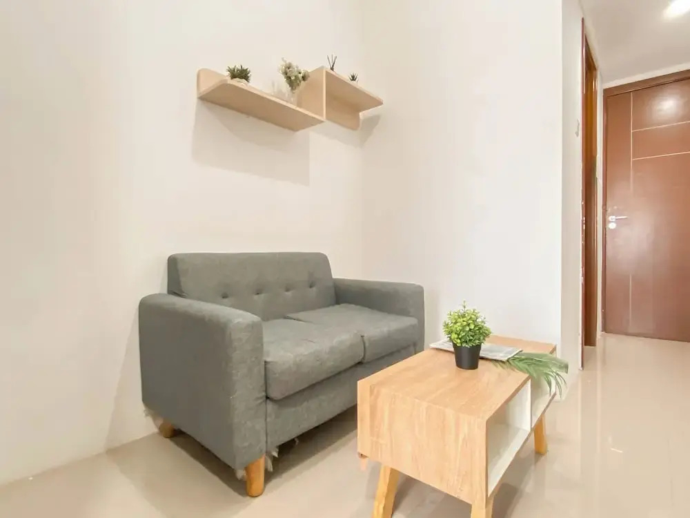 Basic Look 1 Br At Vittoria Residence Apartment