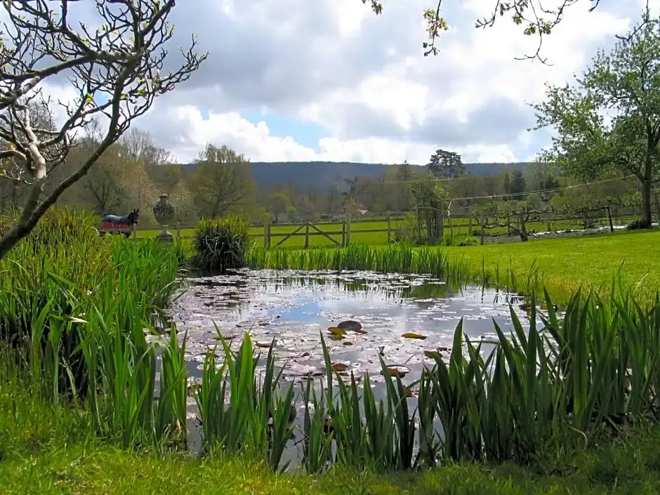 Brook Barn