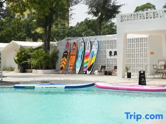 Dongxing City Wanwei golden Beach qulang resorts