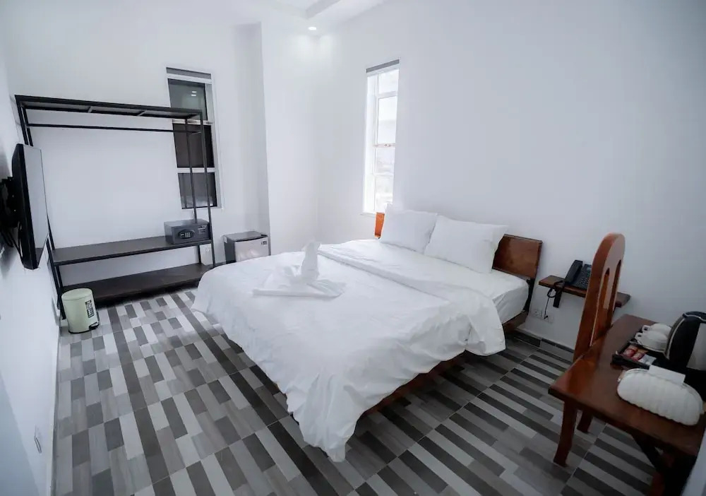 Bona Hotel