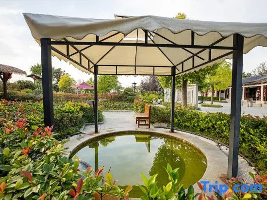 Yanling Bloom Hot Spring Hotel