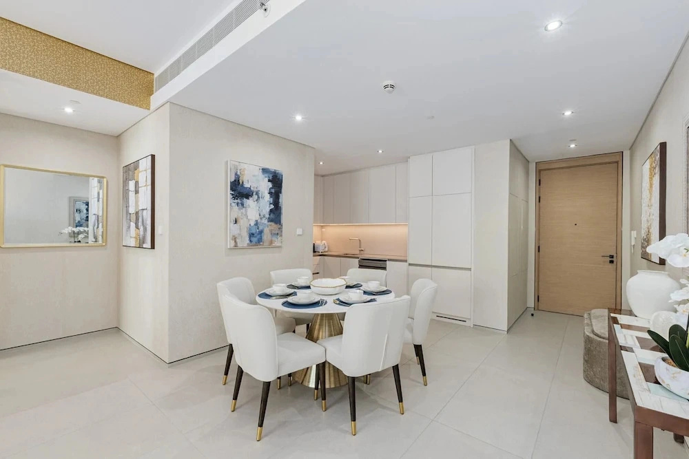 Live the Vibe Upgraded 2BR JBR Coastal Living