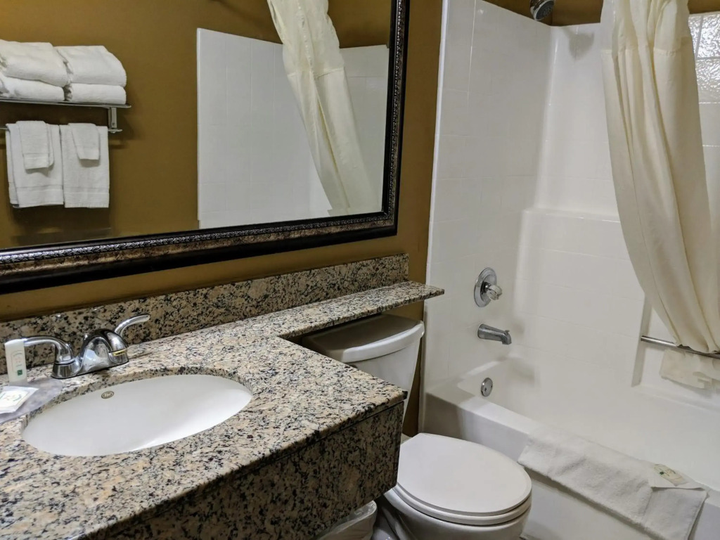 Quality Inn & Suites Westminster Seal Beach