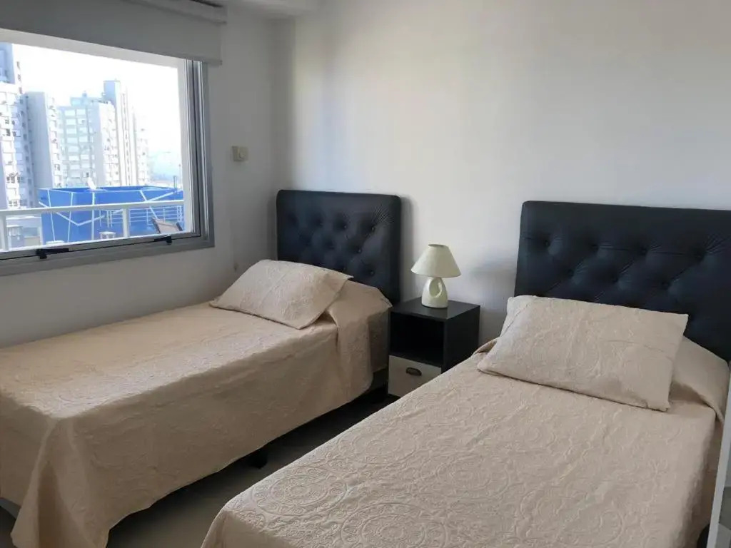 Apartamento 2 dormitorios Arenas del Mar